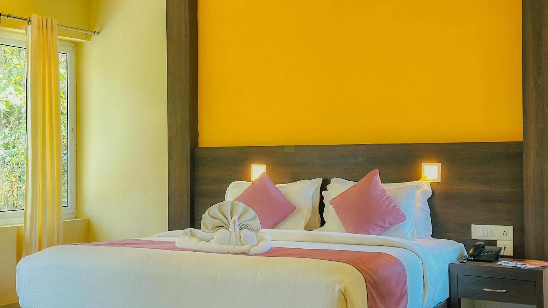 Hotel The Heights Munnar 4*,