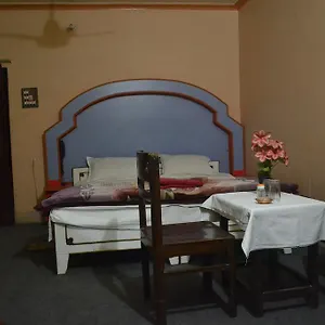 Sandeep 2* Varanasi