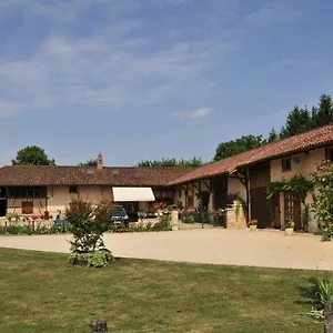 Domaine Des Charmilles 3* Mantenay-Montlin