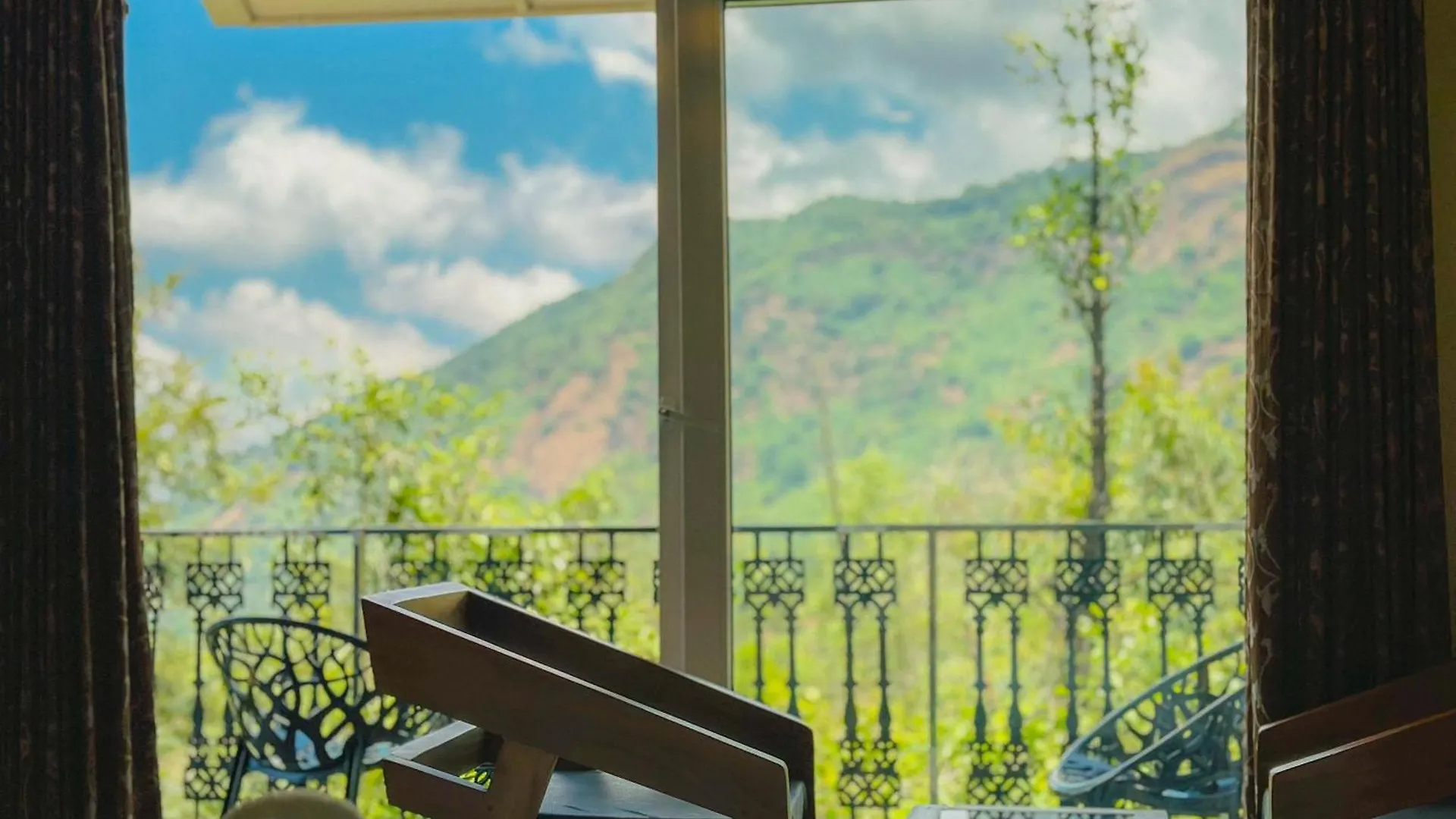 The Heights Munnar Hotel